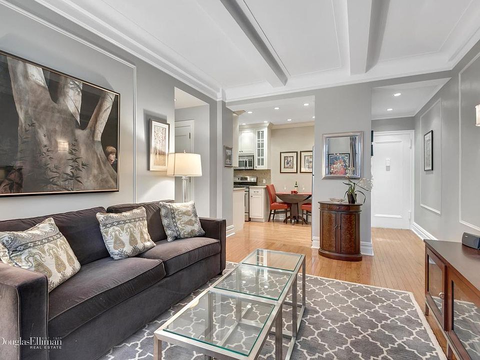 1st image of 25 W 64th St APT 4A