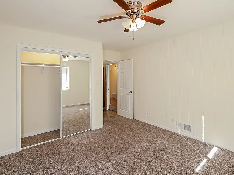 312 Olive St #202 — Photo 10
