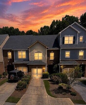 2nd image of 129 Trailside Cir