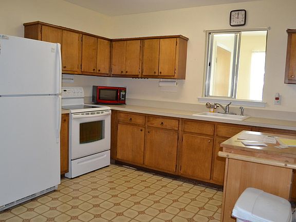 5th image of 1823 Mount Idenburg Ln