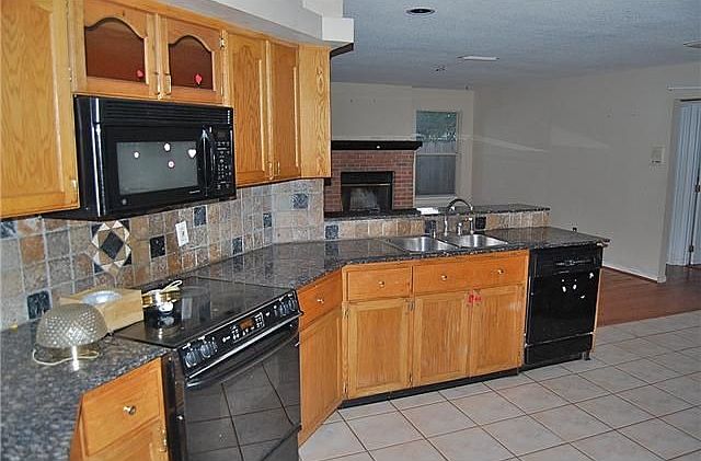 2nd image of 1844 Kel Ln