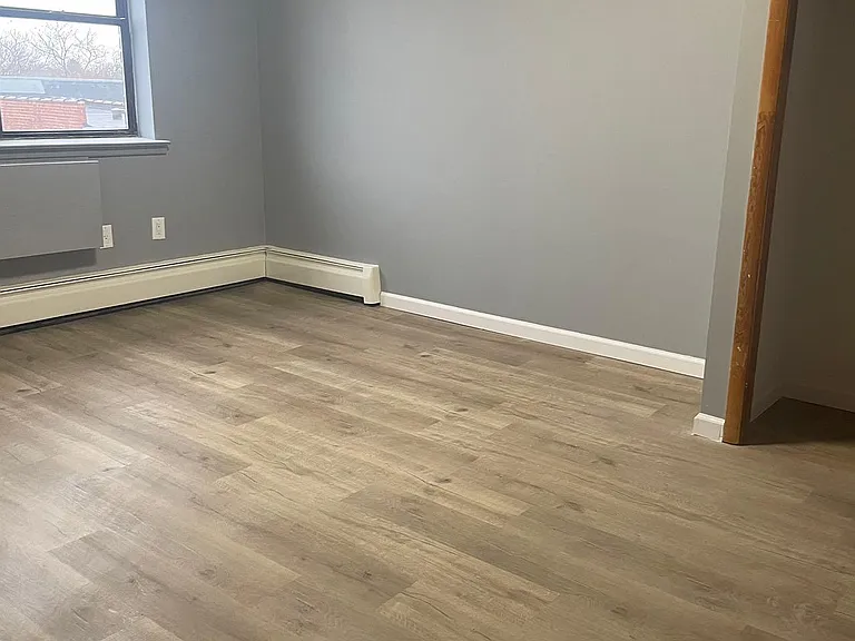 635 Vincent Ave #1-3 — Photo 3