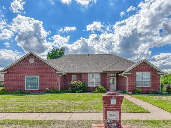 9605 S Hillcrest Dr, Oklahoma City, OK 73159