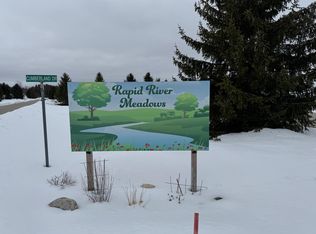 9001 Cumberland Dr NE, Mancelona, MI 49659