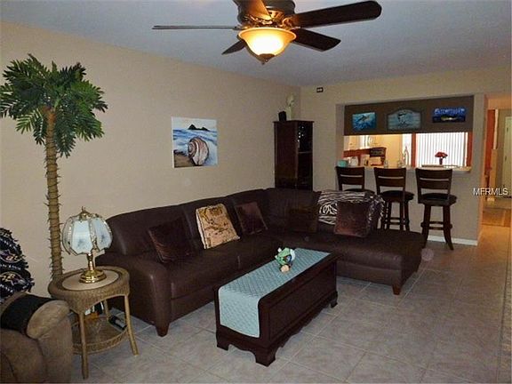 3rd image of 11644 SW Egret Cir APT 1301