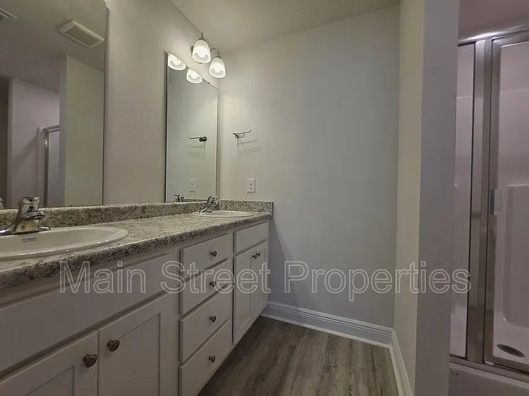 9011 Golden Eye Dr — Photo 17