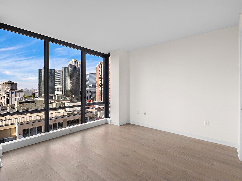 151 BAY ST Jersey City NJ | Zillow