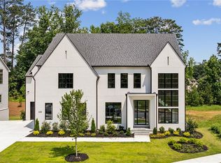 225 River Valley Ct, Atlanta, GA 30328