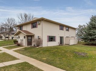 8 Meadow Run Dr SW APT D, Rochester, MN 55902