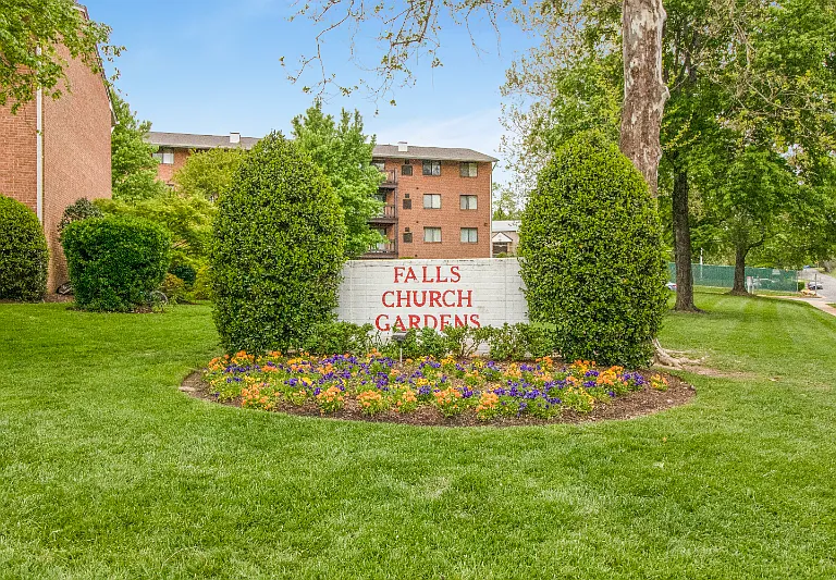 7600 Savannah St #201 — Photo 2