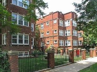 4442 N Beacon St APT 3, Chicago, IL 60640