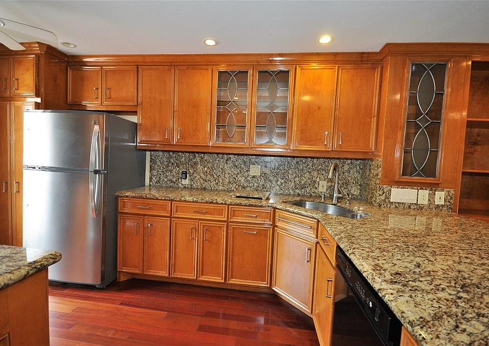 1st image of 8223 Sands Point Dr #150