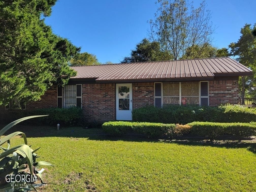 102 Elm St, Fort Gaines, GA 39851 Zillow