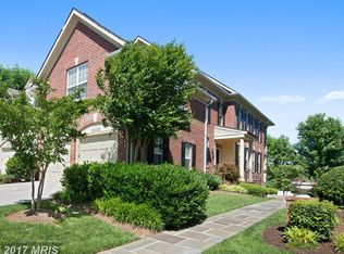 18482 Lanier Island Sq, Leesburg, VA 20176