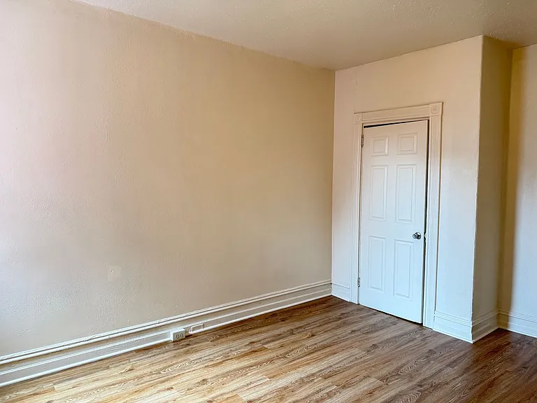454 W. King St. — Photo 12