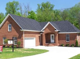5113 Summit Dr, Greenbrier, TN 37073
