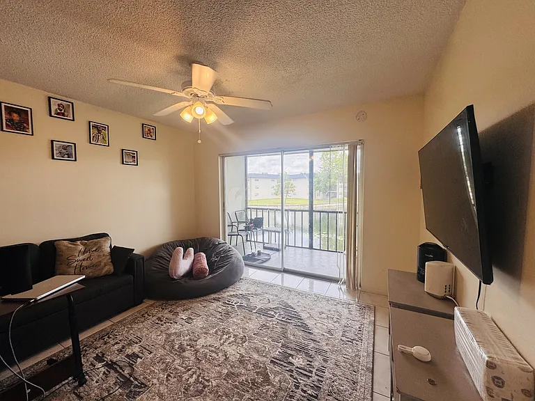 8025 Colony Cir S — Photo 3