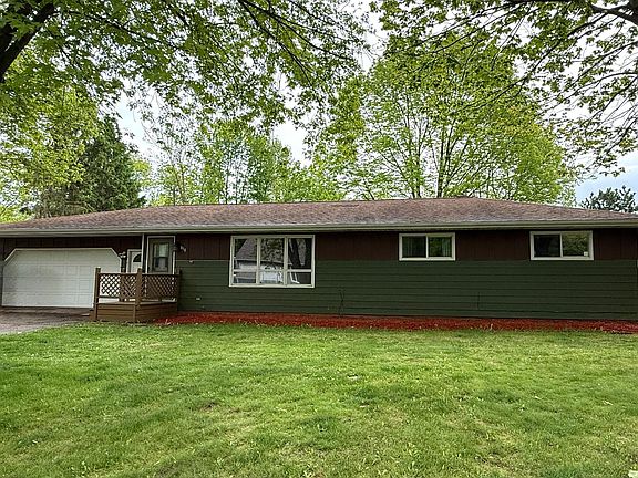 2nd image of 850 Malibu Dr