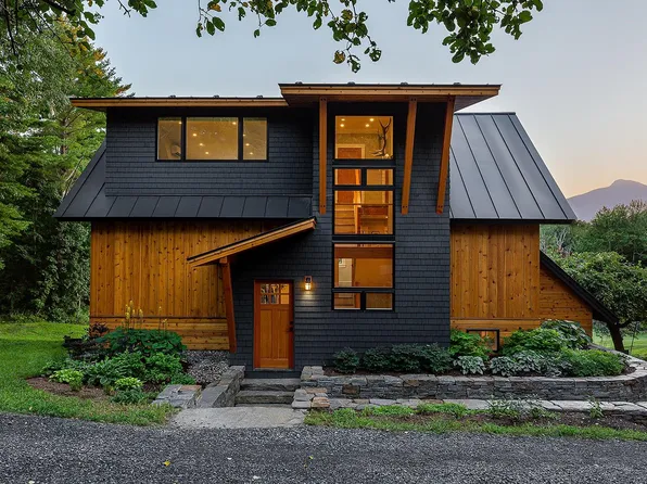 437 Lonesome Trail, Waterbury, VT 05676