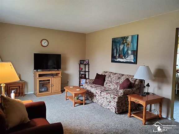4th image of 1497 Indian Creek Dr