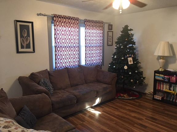 3rd image of 220 Tera Ln