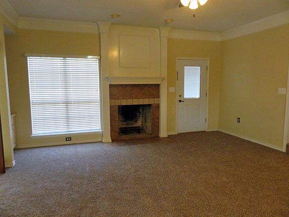 5th image of 1803 Tanglewood Dr