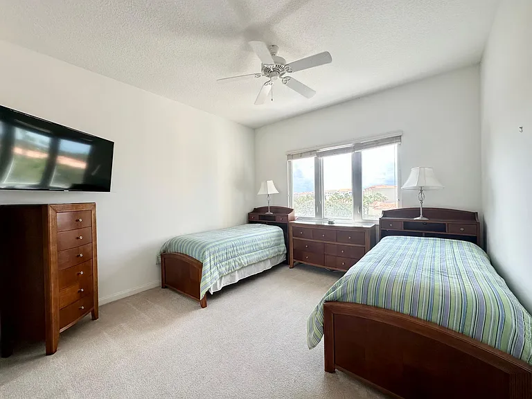 Second bedroom