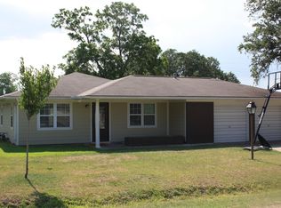 303 Linda Ave, Bridge City, TX 77611