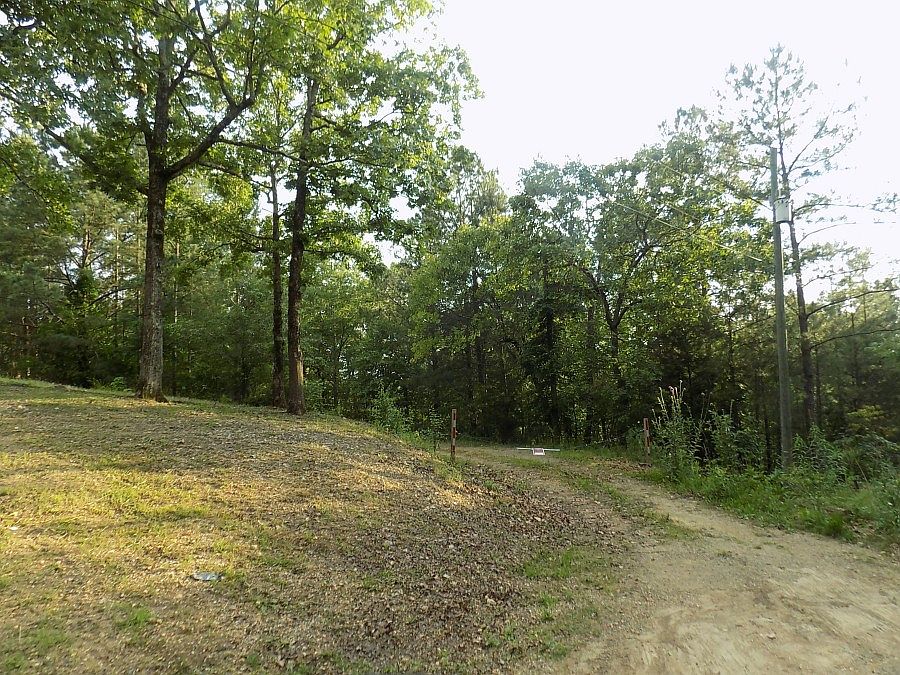 2nd image of 69 Longleaf Ln