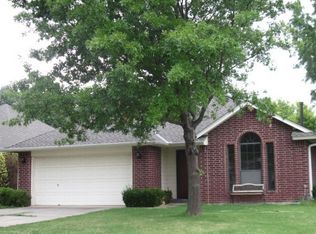 1708 N Louis Scott St, Edmond, OK 73003