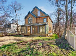 416 Drakes Island Road, Wells, ME 04090