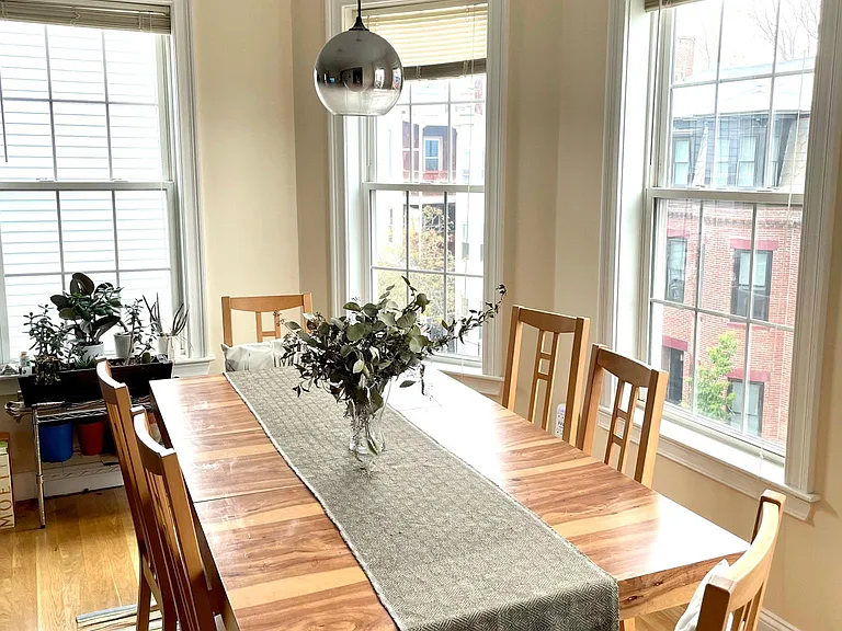202 Green St #3 — Photo 5