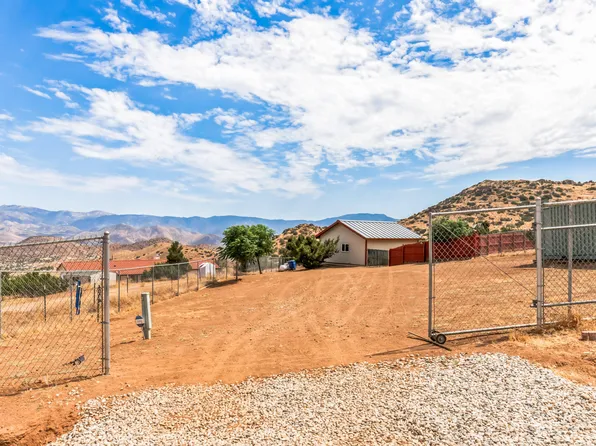 1740B Rebel Rd, Acton, CA 93510