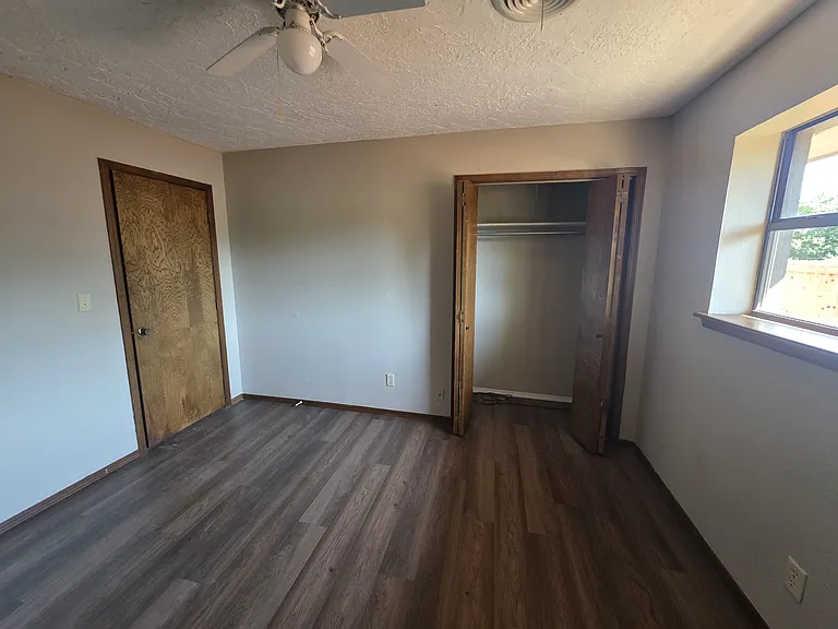 914 Northgate Ave — Photo 8