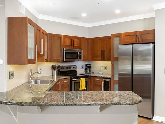 5th image of 1501 Front St Unit 438
