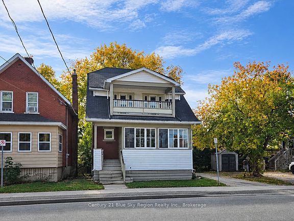 3rd image of 663 Ferguson St