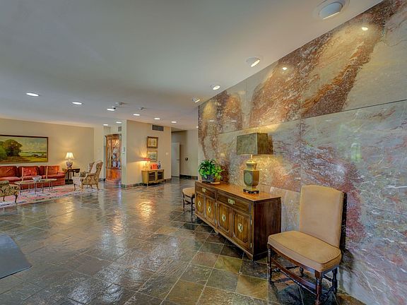 4th image of 475 N Highland St APT 8M