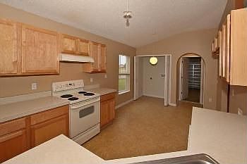 3rd image of 4801 Preserve Blvd