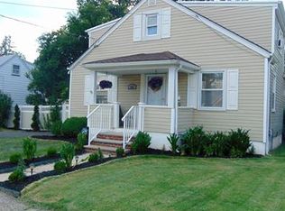 141 Remsen Ave, Avenel, NJ 07001