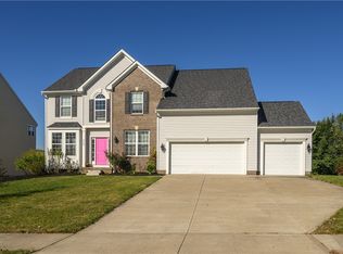 3704 Kenway Blvd, Uniontown, OH 44685