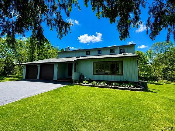 5th image of 7801 Clearwater Cir