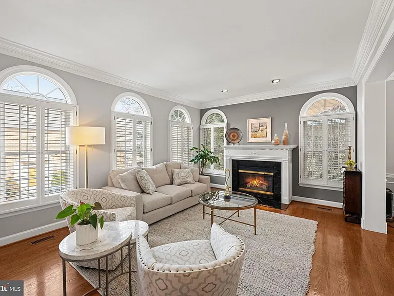 5120 Warren Pl NW — Photo 4