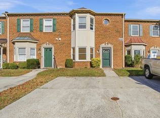 746 Creekside Cres, Chesapeake, VA 23320