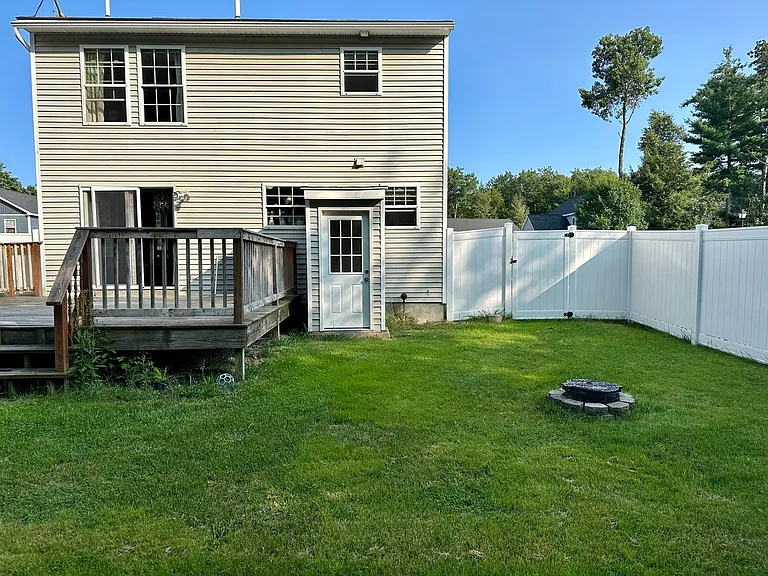 39 Merganser St — Photo 5