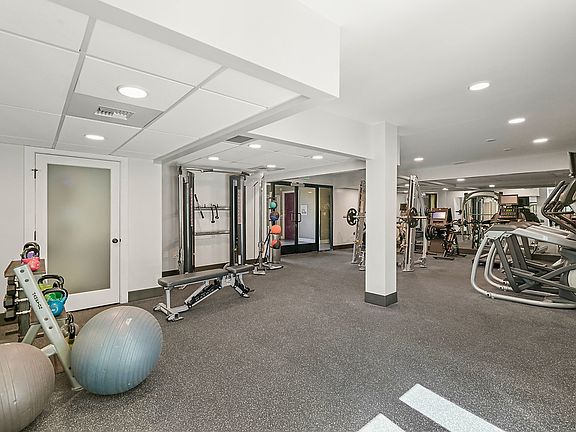 5th image of 280 E Del Mar Blvd APT 232