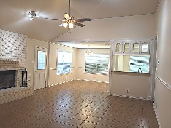 5th image of 7730 Red Hill Pl