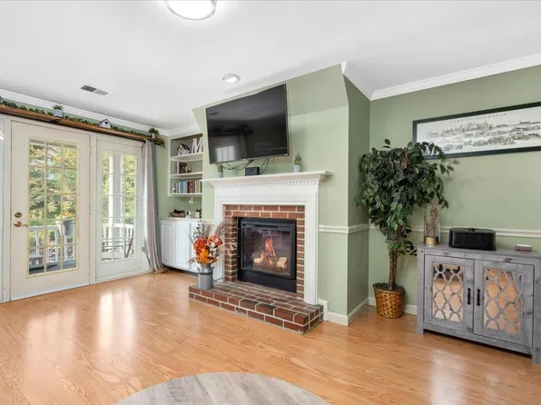 187 Eastern Avenue #303, Manchester, NH 03104