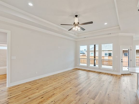 4th image of 504 Limestone Cir