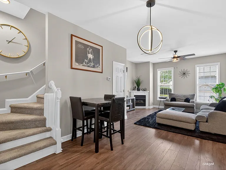 7020 Jeffreys Creek Ln — Photo 4