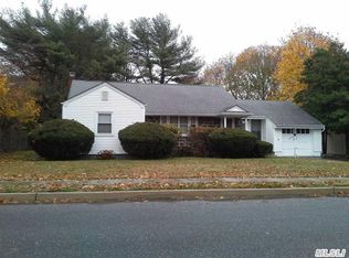 1185 Ocean Ave, Bohemia, NY 11716